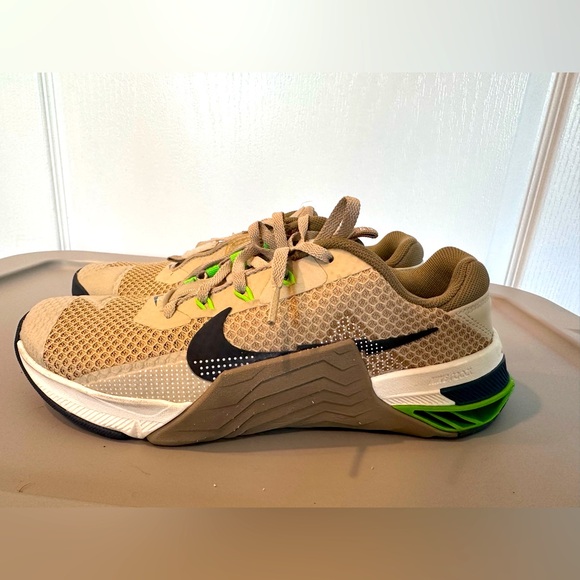 Nike Metcon 7 Rattan Sandlewood - Picture 1 of 4